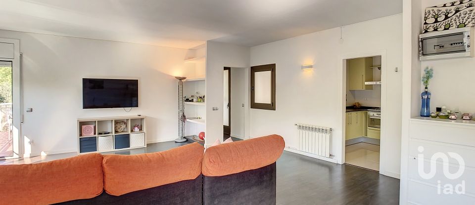Appartement 3 chambres de 136 m² à Corbera de Llobregat (08757)
