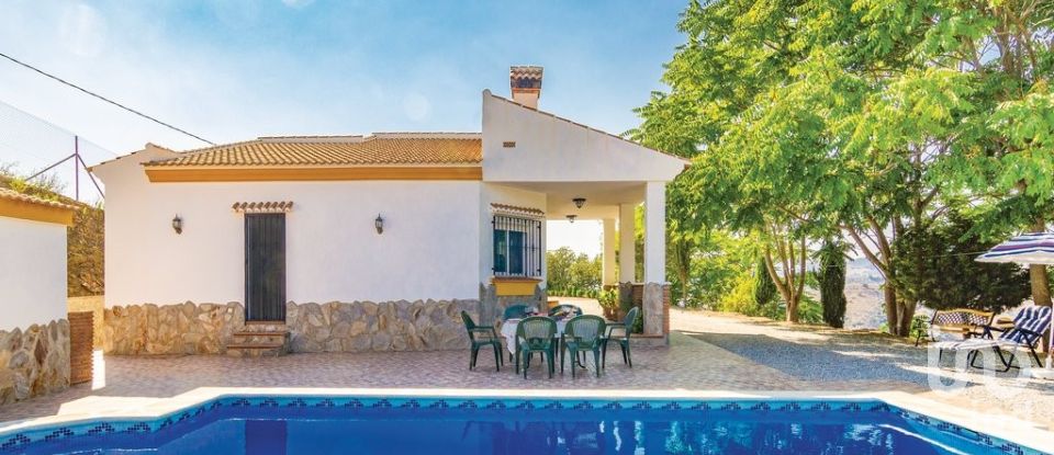 Country house 3 bedrooms of 84 m² in Salares (29714)