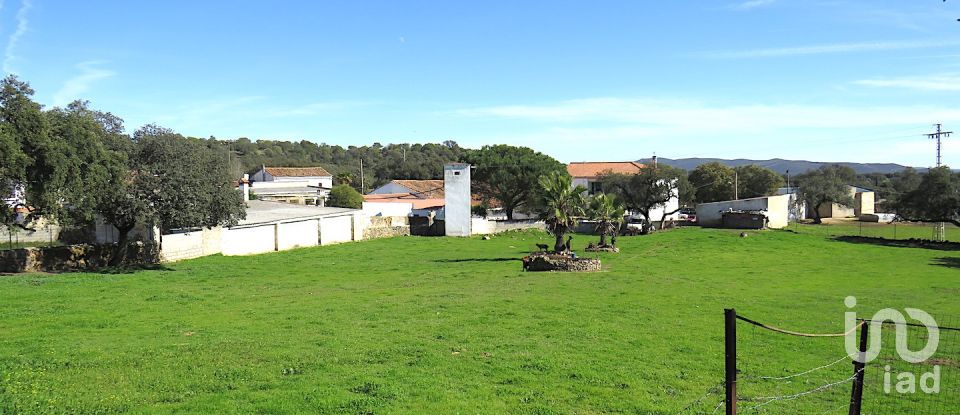Terreno de 5.534 m² en Valdeflores (41899)