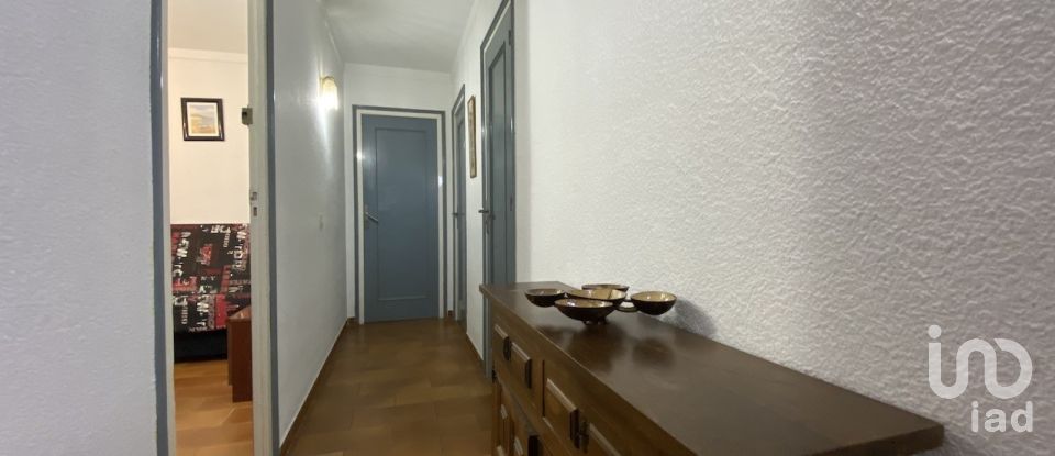 Appartement 3 chambres de 90 m² à Roses (17480)