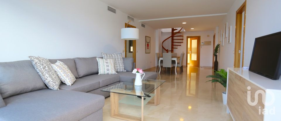 Piso 3 habitaciones de 250 m² en Málaga (29004)