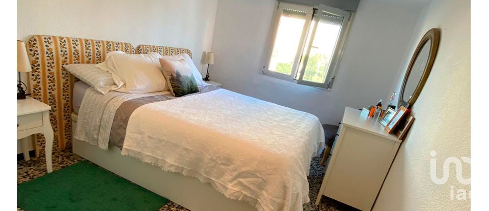 Pis 3 habitacions de 84 m² a Playa Puebla de Farnals (46137)