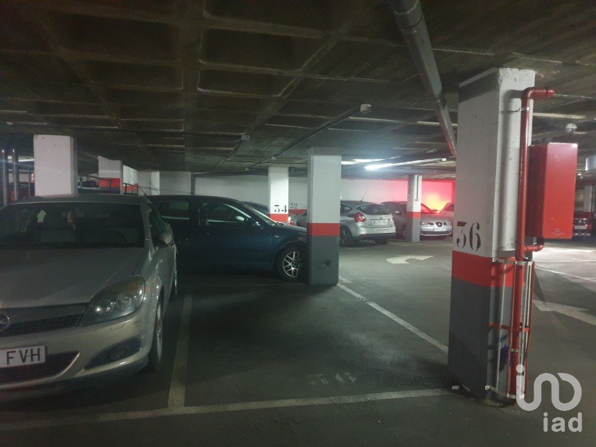 Parking/garage/box de 13 m² à Madrid (28005)