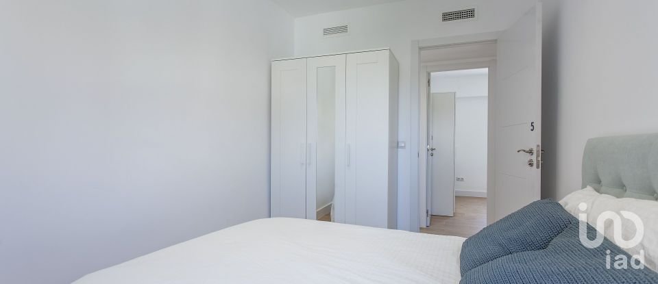 Pis 5 habitacions de 91 m² a Valencia (46011)