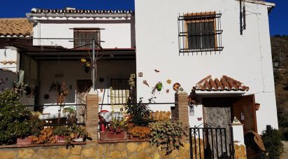 Casa de campo 3 habitaciones de 70 m² en Málaga (29018)