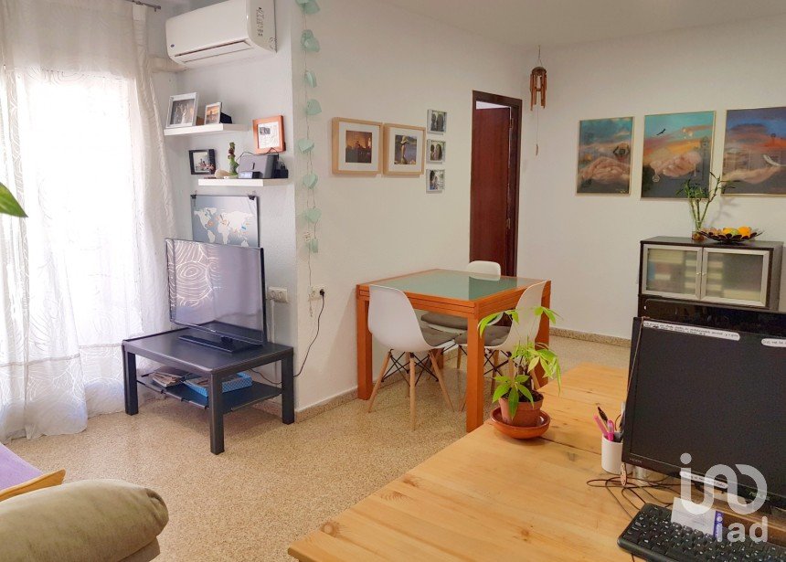 Pis 4 habitacions de 93 m² a Valencia (46018)