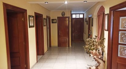 Maison 6 chambres de 182 m² à Cembranos (24231)