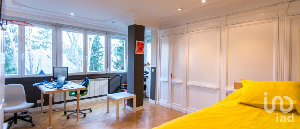 Appartement 4 chambres de 203 m² à Madrid (28035)