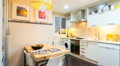 Piso 4 habitaciones de 203 m² en Madrid (28035)