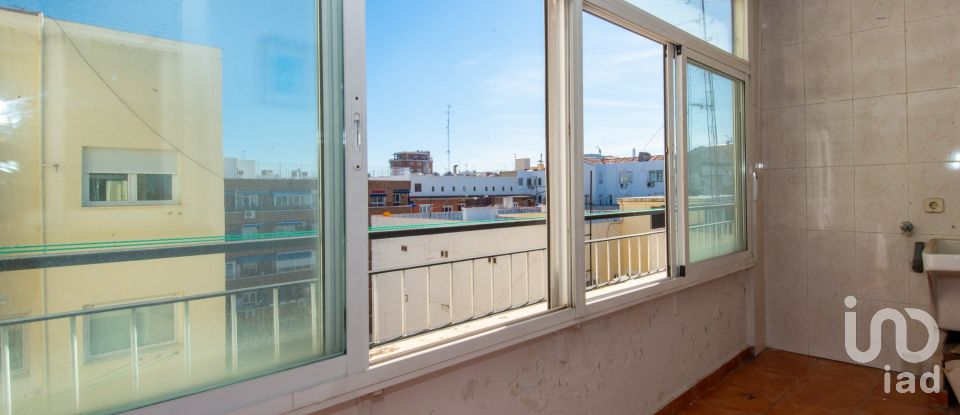 Piso 4 habitaciones de 132 m² en Madrid (28015)