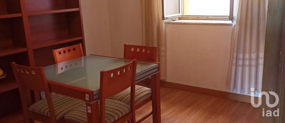 Appartement 2 chambres de 72 m² à Carbajal de La Legua (24196)