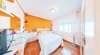Maison 5 chambres de 240 m² à Moralet (03699)