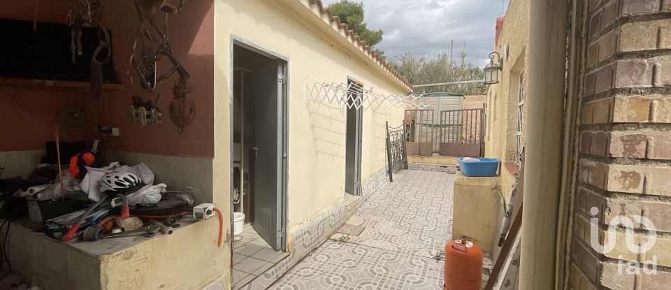 House 5 bedrooms of 246 m² in Cubelles (08880)