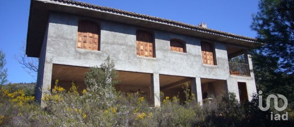 Casa 5 habitaciones de 364 m² en Sacedón (19120)