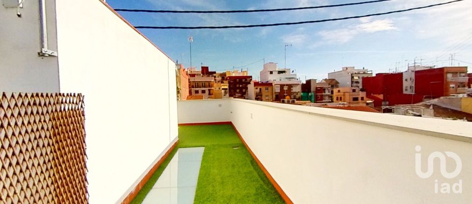 Casa 1 habitació de 135 m² a Valencia (46011)