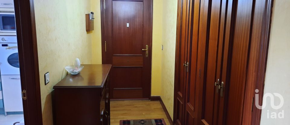 Appartement 3 chambres de 88 m² à Villaquilambre (24193)