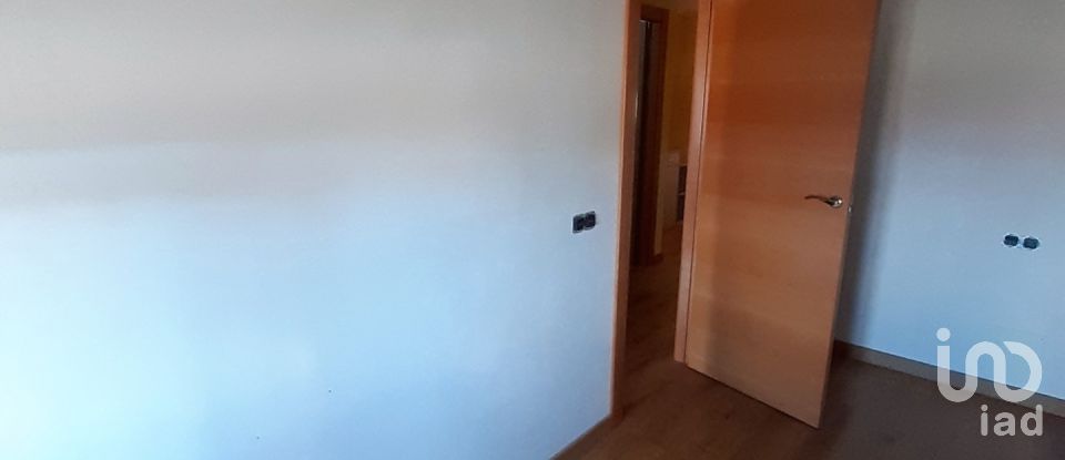 Pis 3 habitacions de 82 m² a La Bañeza (24750)