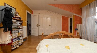 House/villa 5 bedrooms of 257 sq m in Trobajo del Camino (24010)