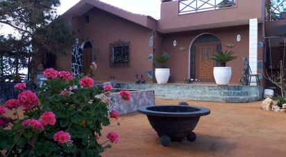 House 5 bedrooms of 220 m² in Chiguergue (38688)