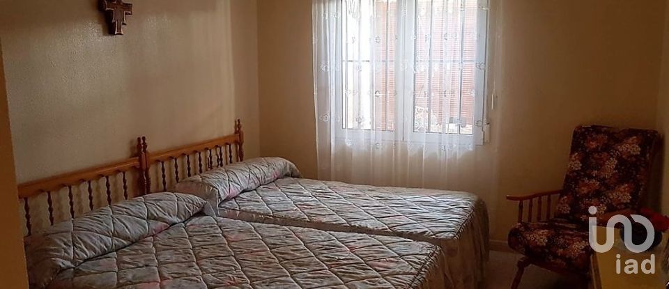 Casa 4 habitaciones de 115 m² en Torrevieja (03180)