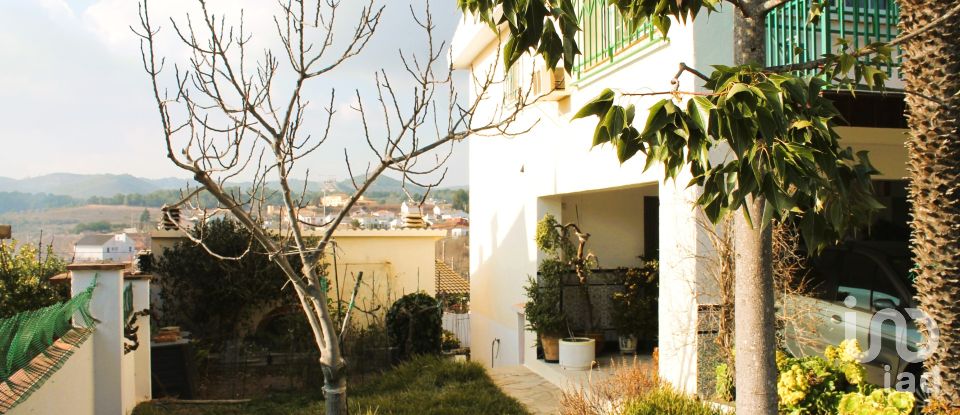 Maison 5 chambres de 149 m² à La Bisbal del Penedès (43717)