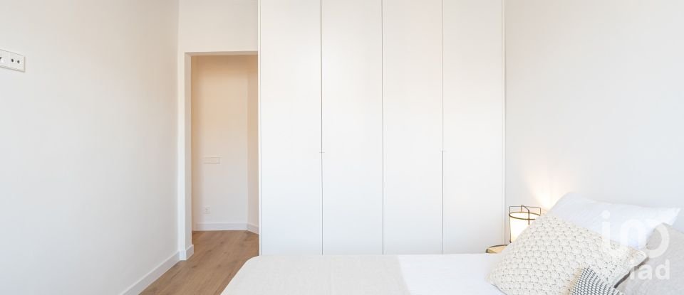 Appartement 2 chambres de 80 m² à Barcelona (08025)