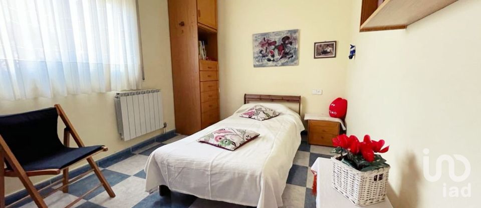 Maison 4 chambres de 260 m² à Vallirana (08759)