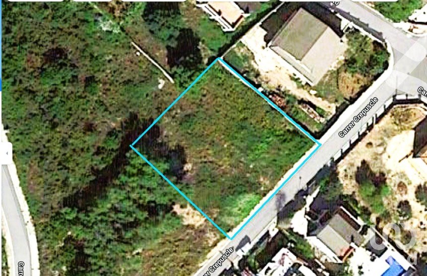 Terrain de 1 110 m² à El Vendrell (43700)