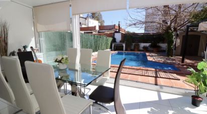 Casa 3 habitaciones de 220 m² en Castelldefels (08860)