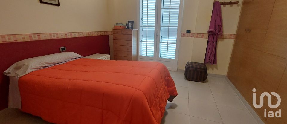 House 3 bedrooms of 190 m² in La Vall d'Uixó (12600)