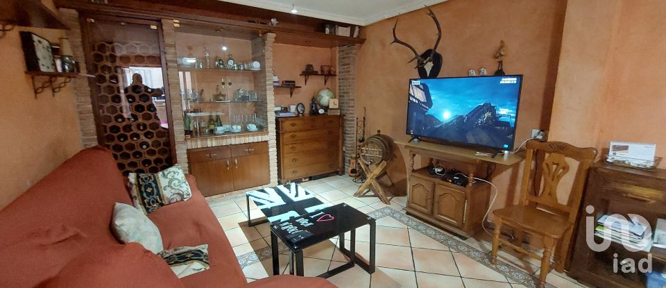 Casa 3 habitacions de 190 m² a La Vall d'Uixó (12600)