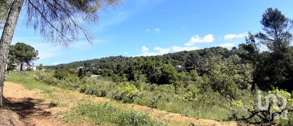 Terreno de 9.820 m² en Rubí (08191)