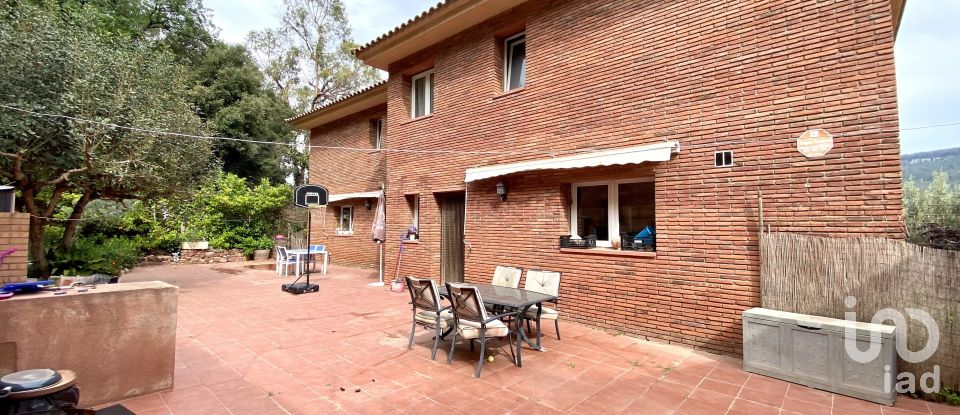 Casa 8 habitacions de 533 m² a Corbera de Llobregat (08757)
