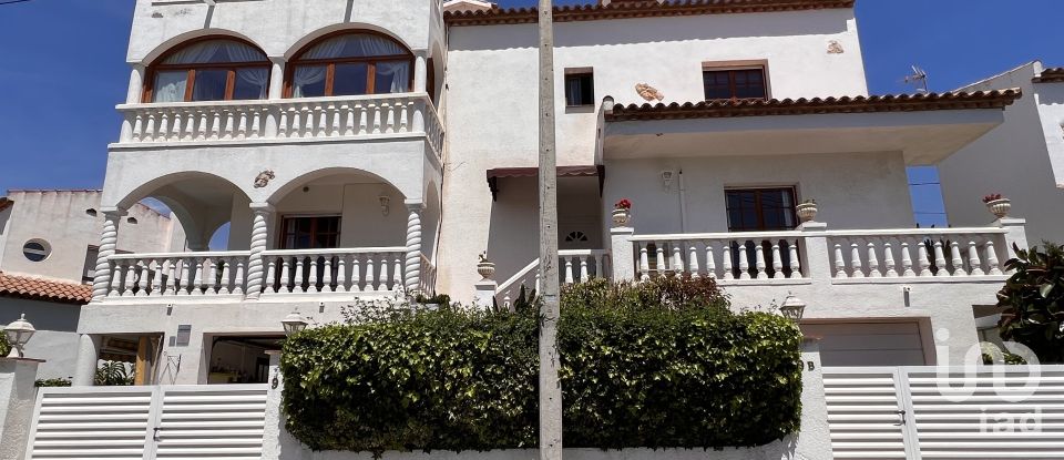Casa 4 habitaciones de 300 m² en Mas d'en Serra (08812)