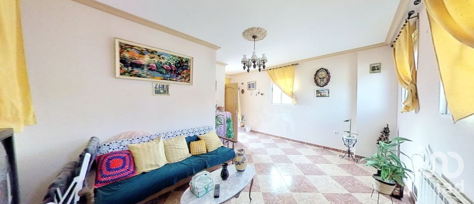 House 5 bedrooms of 200 m² in Guadahortuna (18560)