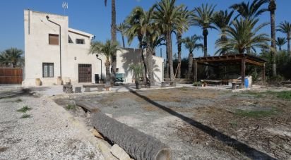 Country house 4 bedrooms of 194 m² in Partida Alzabares (03290)