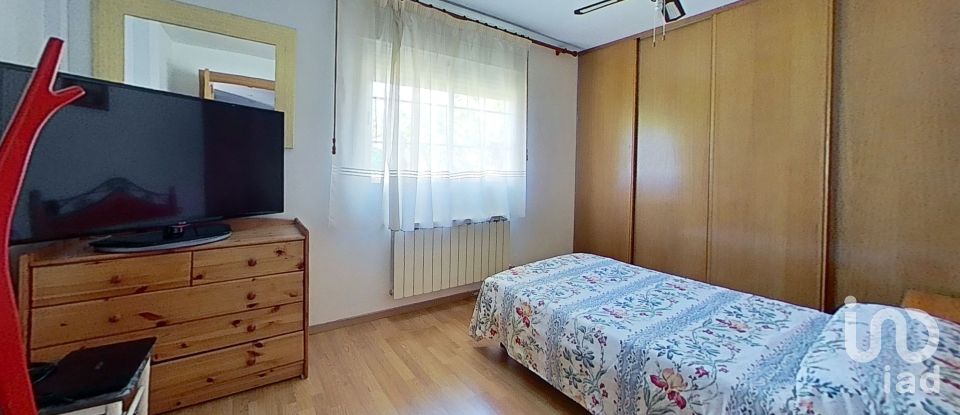 Maison 6 chambres de 345 m² à Zaragoza (50011)