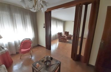 Appartement 3 chambres de 129 m² à La Bañeza (24750)
