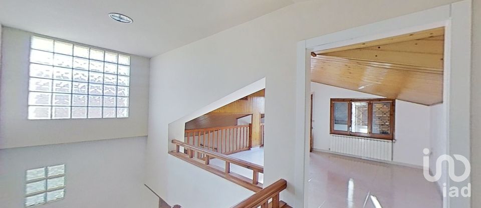 Casa 7 habitacions de 282 m² a Alpicat (25110)
