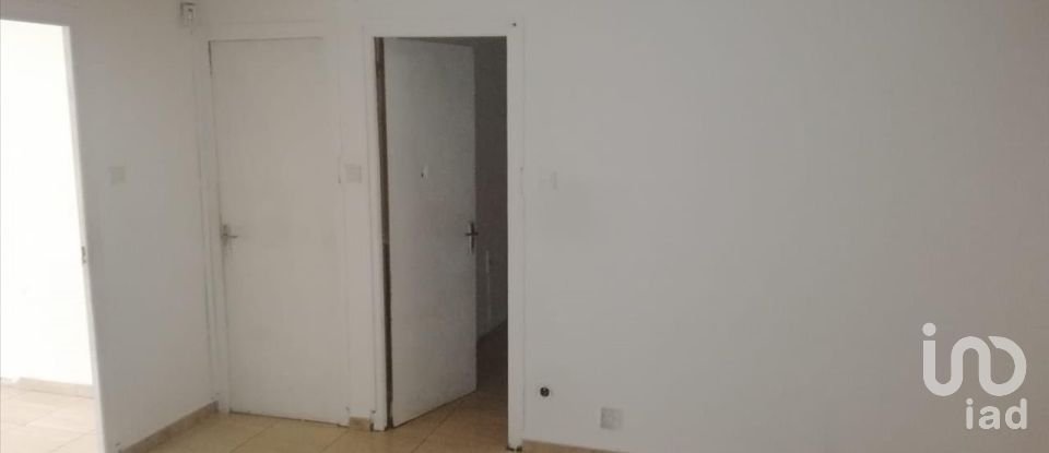 Pis 2 habitacions de 70 m² a Sabadell (08207)