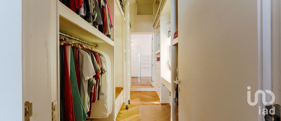 Pis 5 habitacions de 298 m² a Barcelona (08010)
