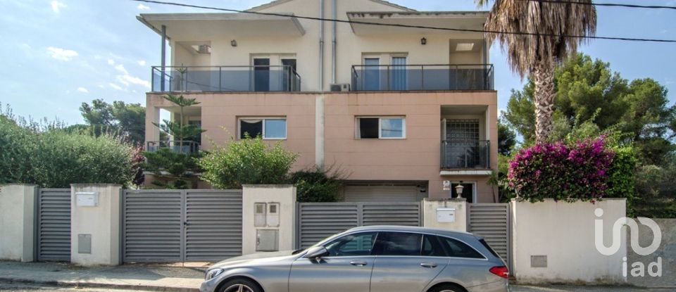 Casa 4 habitaciones de 323 m² en Mas d'en Serra (08812)