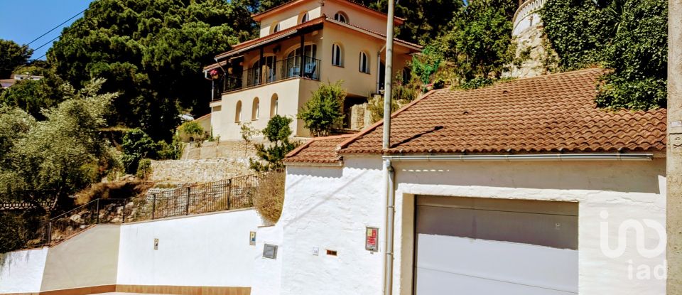 Casa 4 habitacions de 229 m² a Vilanova del Vallès (08410)