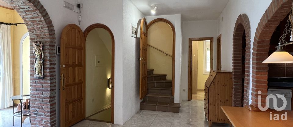 Maison 4 chambres de 229 m² à Vilanova del Vallès (08410)