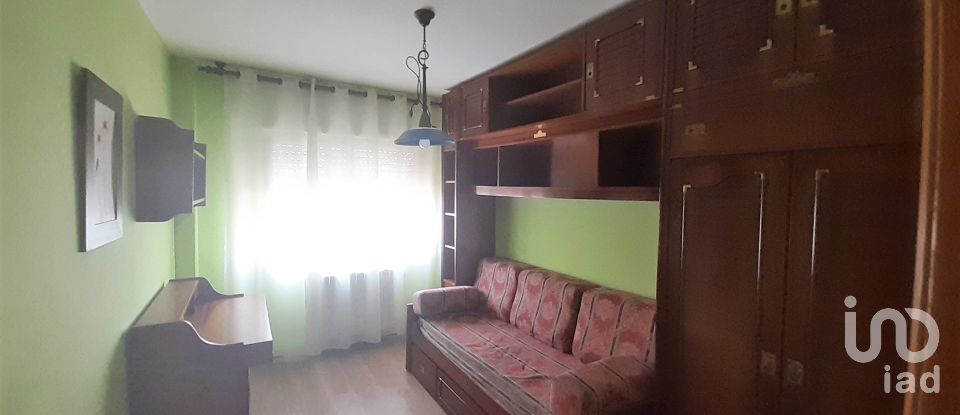 Apartment 3 bedrooms of 87 m² in Veguellina de Orbigo (24350)