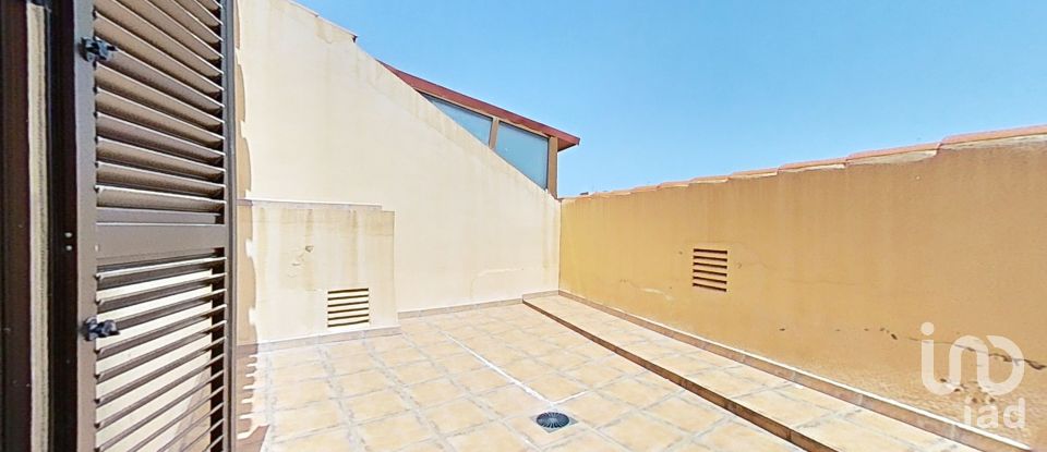 Pis 3 habitacions de 179 m² a Vila-Real/Villarreal (12540)