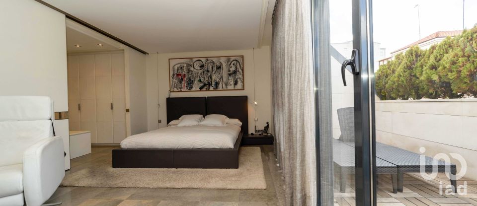 Appartement 4 chambres de 353 m² à León (24004)