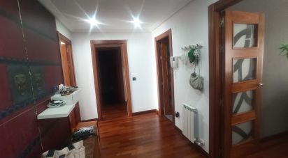 Apartment 3 bedrooms of 88 sq m in León (24007)