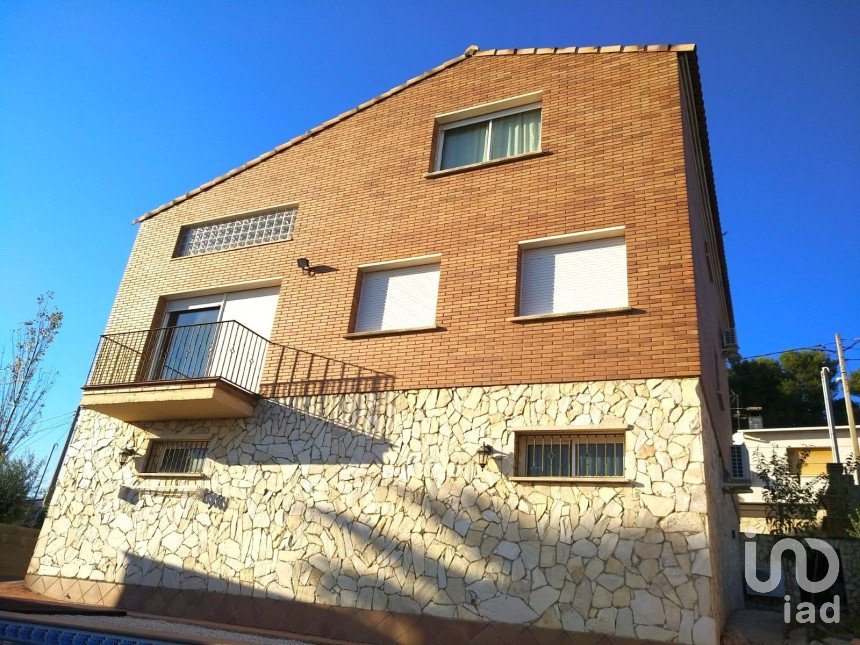 Casa 3 habitacions de 342 m² a La Bisbal del Penedès (43717)