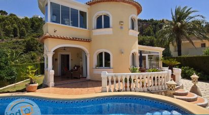 House/villa 5 bedrooms of 215 sq m in Dénia (03700)